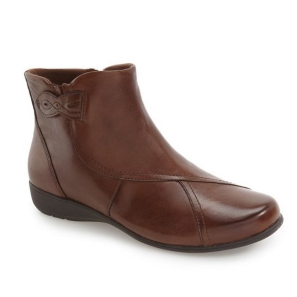 Aravon Anstice Comfort Wedge Leather Boots 9.5 D (Wide) - Picture 1 of 10